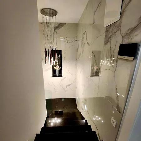 Casa Mia Villa *