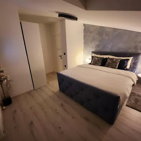 Casa Mia *