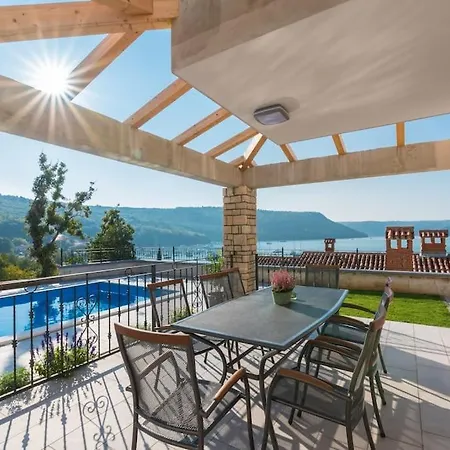 Casa Mia Villa *