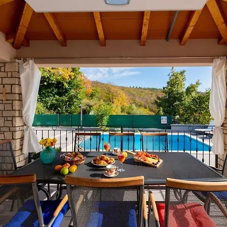 Casa Mia Villa Trget