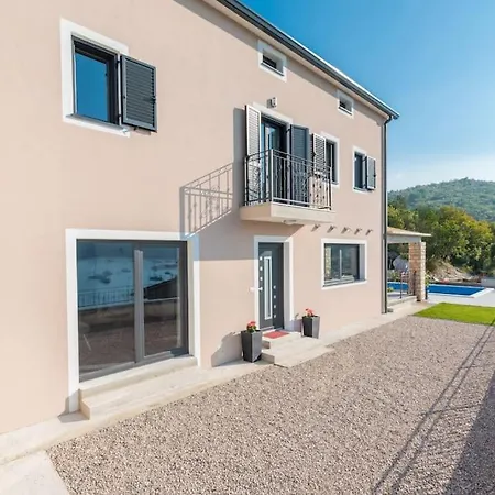 Casa Mia * Trget